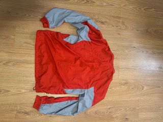 Chaqueta Nike Roja y Gris