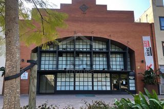 Local comercial en venta en Sant Just Desvern