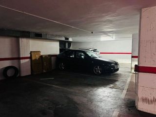 Garaje en alquiler en Sants en Barcelona