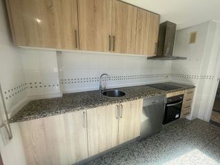 Piso en alquiler en Altozano - Conde Lumiares en Alicante