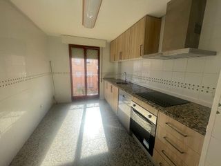 Piso en alquiler en Altozano - Conde Lumiares en Alicante