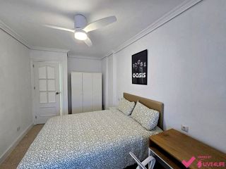 Piso en alquiler en El Juncal - Av. de la Paz en Sevilla