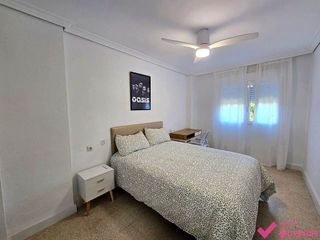 Piso en alquiler en El Juncal - Av. de la Paz en Sevilla