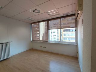 Oficina en alquiler en Sant Gervasi - Galvany en Barcelona