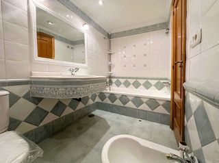 Piso en alquiler en Ensanche - Diputación en Alicante