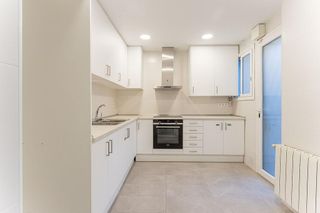 Oficina en alquiler en Les Tres Torres en Barcelona