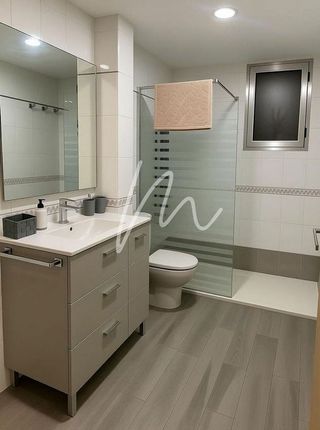 Piso en alquiler en Tres Forques en Valencia