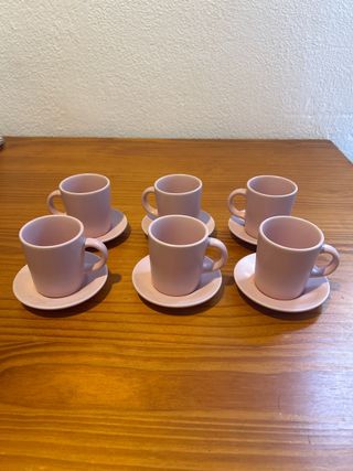 Juego 6 tazas café con platito rosa