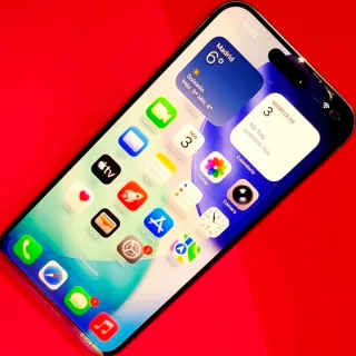 IPHONE 15 PRO MAX WHITE TITANIUM 256GB COMO NUEVO