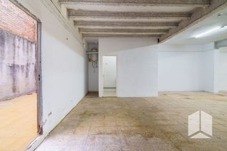 Local comercial en venta en El Castell-Poble Vell en Castelldefels