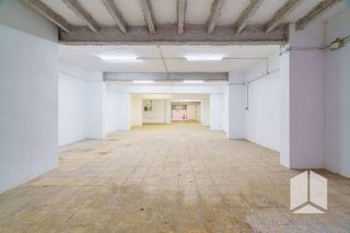 Local comercial en venta en El Castell-Poble Vell en Castelldefels