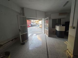 Local comercial en venta en Novelda