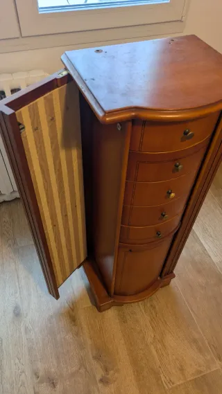 Mueble madera antiguo para restaurar