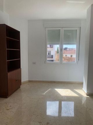 Piso en alquiler en Ollerías - San Cayetano en Córdoba