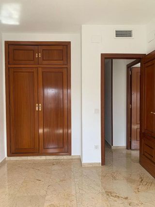 Piso en alquiler en Ollerías - San Cayetano en Córdoba