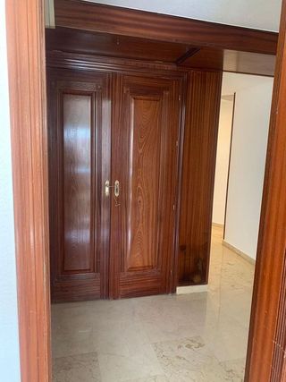 Piso en alquiler en Ollerías - San Cayetano en Córdoba