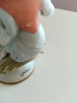 Statua Capodimonte donna con liuto