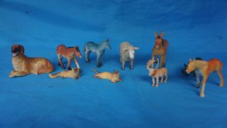 Lote 9 juguetes: Coches, barco Playmobil etc ver