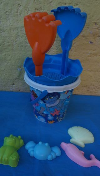 Lote 9 juguetes: Coches, barco Playmobil etc ver