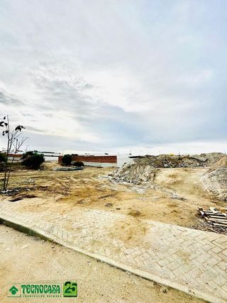 Terreno en venta en Argés