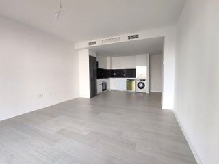 Piso en alquiler en Puerta Blanca en Málaga