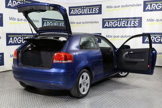 Audi A3 1.9 TDI Ambition S tronic 105cv