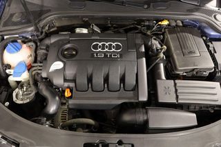 Audi A3 1.9 TDI Ambition S tronic 105cv