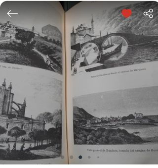 Estantería grande de madera