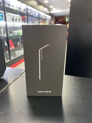 Samsung Galaxy S25 FE 128GB Nero