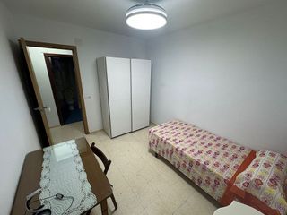 Piso en alquiler en Rochelambert en Sevilla