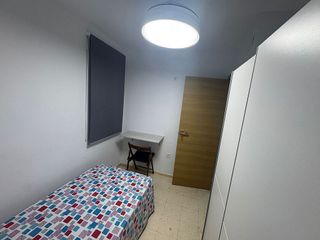 Piso en alquiler en Rochelambert en Sevilla