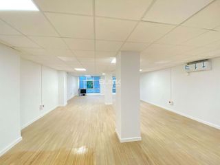 Oficina en alquiler en La Nova Esquerra de l'Eixample en Barcelona