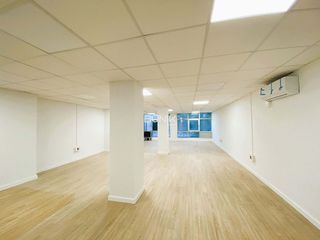 Oficina en alquiler en La Nova Esquerra de l'Eixample en Barcelona