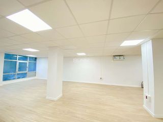 Oficina en alquiler en La Nova Esquerra de l'Eixample en Barcelona