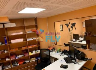 Oficina en alquiler en A Ponte en Ourense