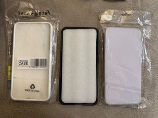 Samsung S23 256GB + 3 fundas nuevas