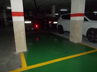 Garaje en venta en Gorg - Pep Ventura en Badalona