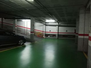 Garaje en venta en Gorg - Pep Ventura en Badalona