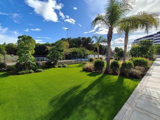 Piso en alquiler en Puerto de la Torre - Atabal en Málaga