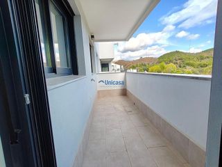 Piso en alquiler en Puerto de la Torre - Atabal en Málaga