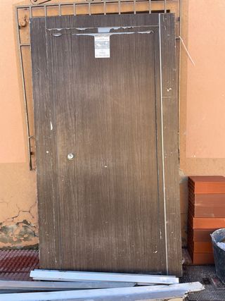 Puerta de seguridad anti okupa