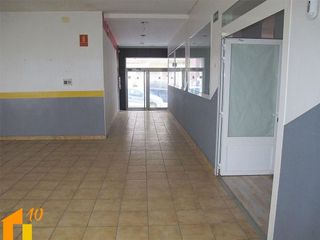 Local comercial en venta en Antigua Estación FFCC - San Agustín en Burgos