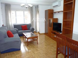 Piso en alquiler en Reyes Católicos - Paseo San Antonio en Cuenca