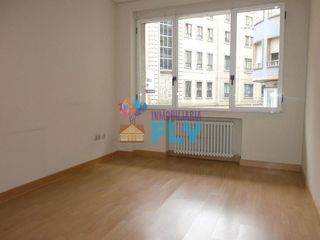 Oficina en alquiler en Centro en Ourense