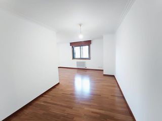 Piso en alquiler en Zona Fernández Ladreda en Pontevedra