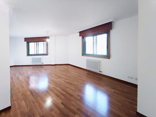 Piso en alquiler en Zona Fernández Ladreda en Pontevedra