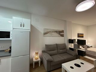 Piso en alquiler en Santa Rosa - Valdeolleros en Córdoba