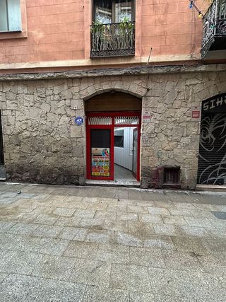 Local comercial en alquiler en El Raval en Barcelona