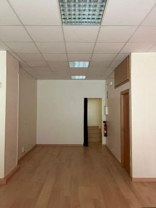 Local comercial en venta en Cerdanyola en Mataró