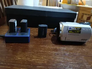 Videocámara Sony Handycam DCR-SR32 Plata